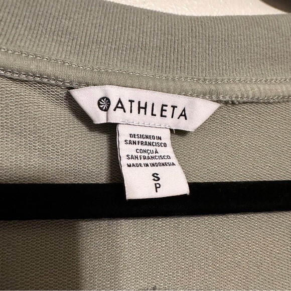 Athleta Retroterry V-Neck Sweatshirt Top Sage Green size Small - Picture 4 of 7
